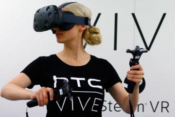 [IFA2016]你以为只做手机处理器的高通,今天竟发布了一款VR头显