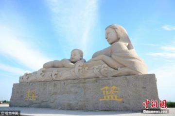 山东现高仿版“黄河母亲”雕塑比原版重十倍(图)
