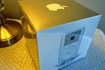 初代iPod登录eBey开卖这或许是史上最贵苹果产品