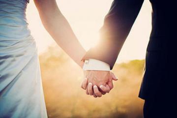 至少谈3次恋爱找到命定爱人的星座